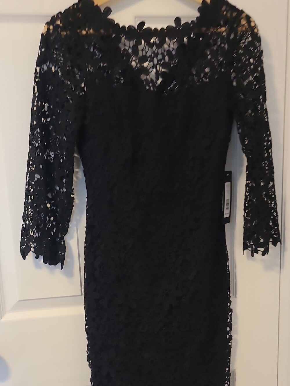 bebe Black Floral Lace Long Sleeve Sheath Dress